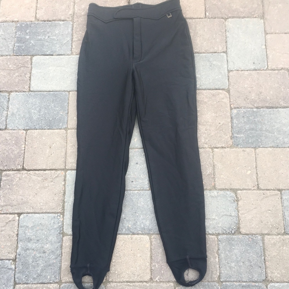 Roffe Woman's Black Stretch Stirrup Ski Pants